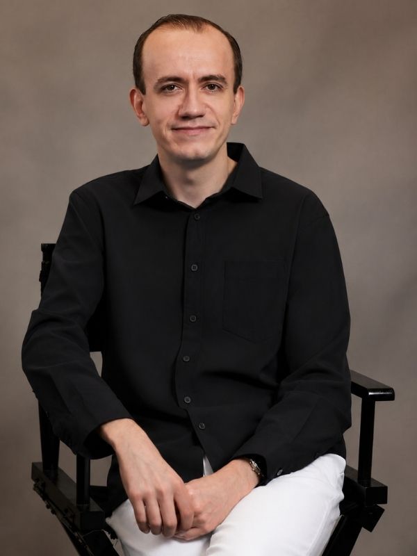 Mark Milgrew Hero 3 (600 px by 800 px)